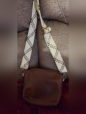 Fossil Brown Leather Crossbody with Cream Patterned Strap